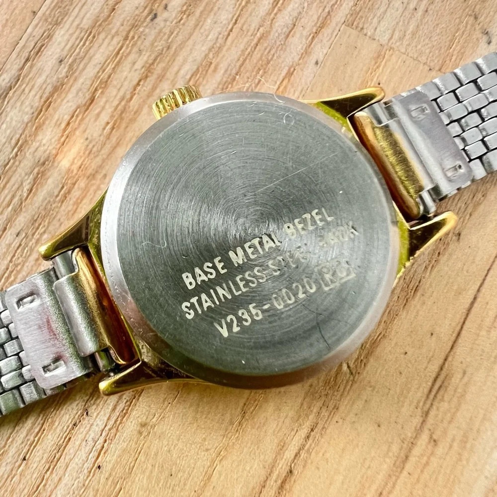 Vintage Lorus ladies gold tone dress Watch NEW BATTERY_8